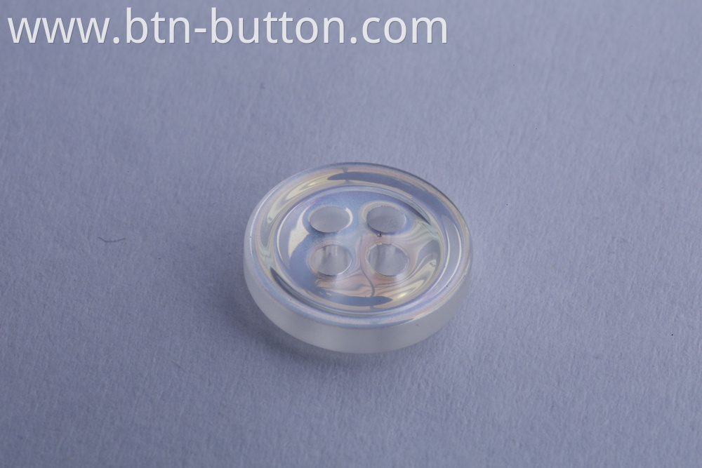 Resin colored buttons for shirts